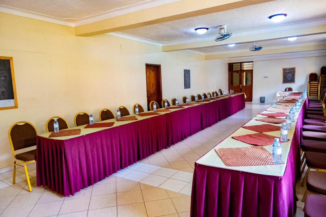 Acacia Hotel Mbarara Buitenkant foto