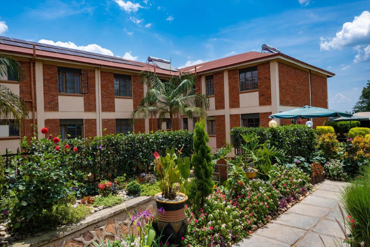 Acacia Hotel Mbarara Buitenkant foto